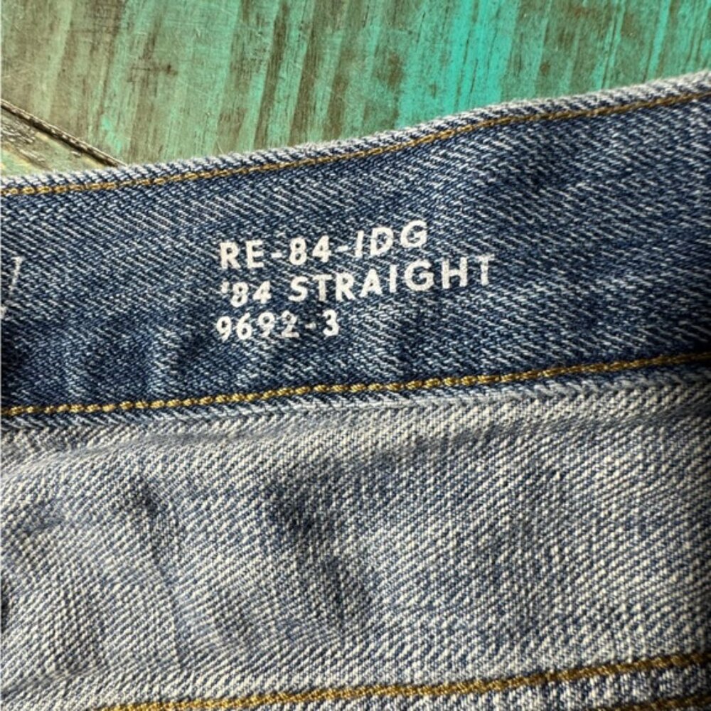 J. Crew Mid-rise Straight Jean Raw Hem Size 35 = Size 20 - Picture 12 of 16